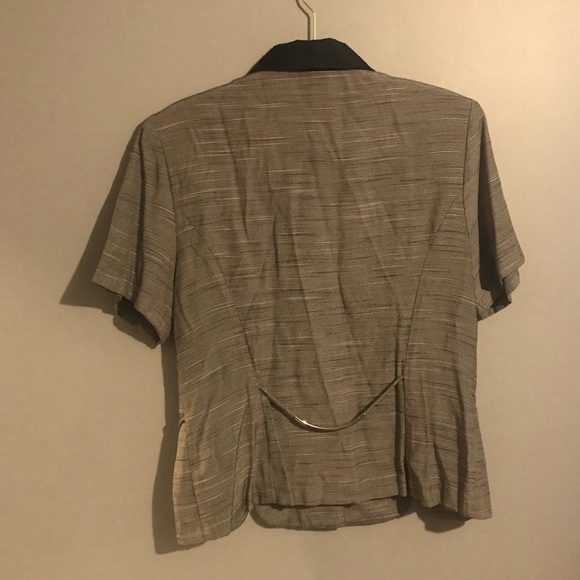 Perceptions by Irene B button up top career - Picture 5 of 5